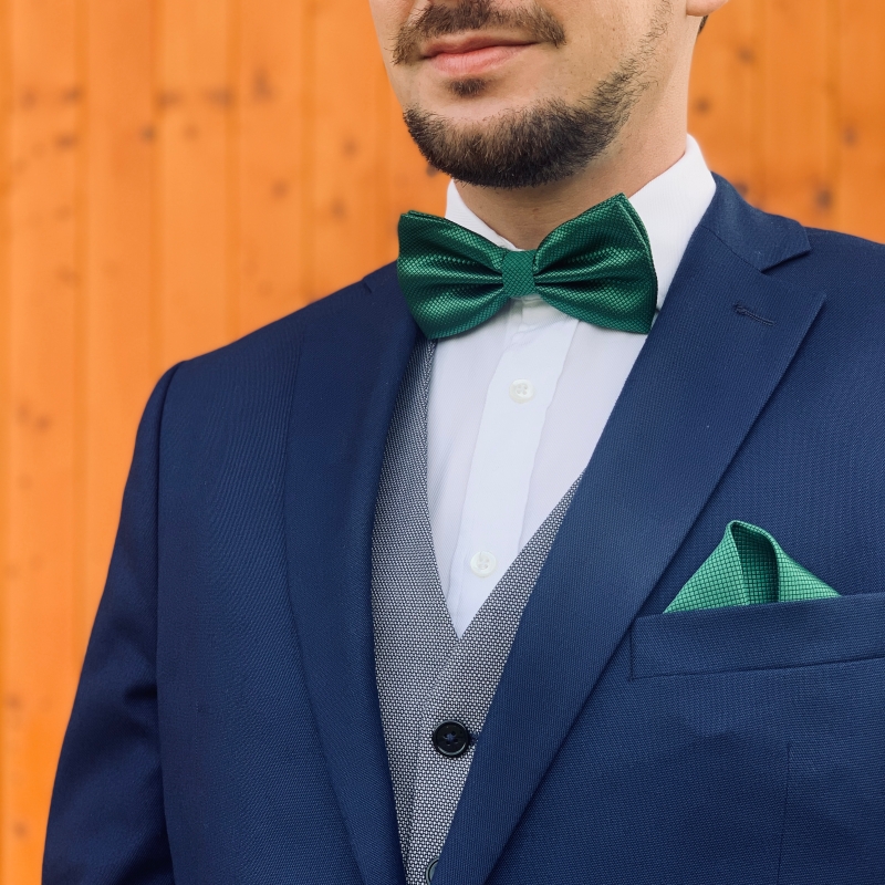 Zelený set kravata, motýlek, kapesník a manžetové knoflíčky Plaid