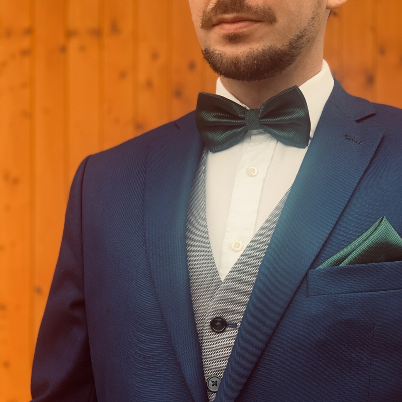 Tmavě zelený set kravata, motýlek, kapesník a manžetové knoflíčky Plaid