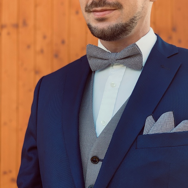 Modro - bílý set kravata, motýlek a kapesník Houndstooth 