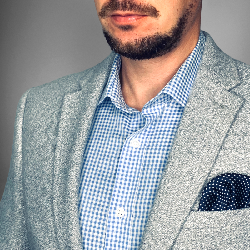 Tmavě modro - stříbrný kapesník do saka Dots