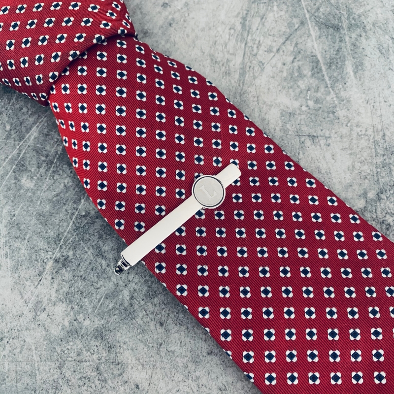 Stříbrný set - spona na kravatu a manžetové knoflíčky Iniciál L