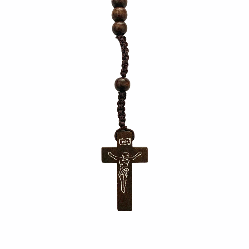 Tmavě hnědý Růženec Wood