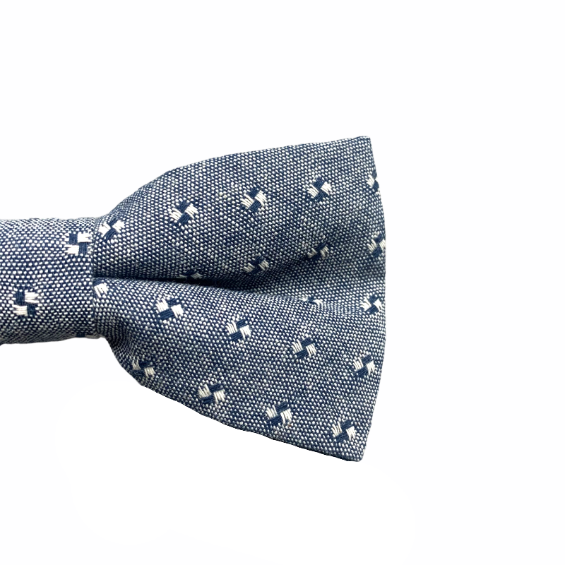 Tmavě modrý motýlek Vrtule 