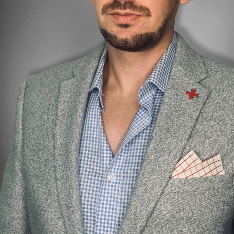 Červeno - bílý kapesníček do saka Mřížka