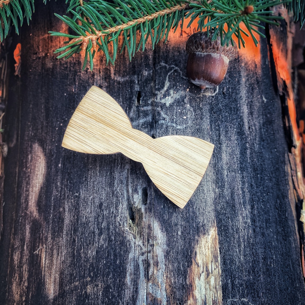 Dřevěná spona na kravatu Pánský motýlek