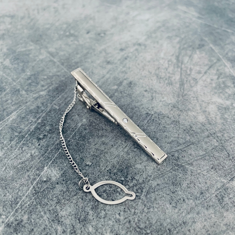 Stříbrná spona na kravatu s krystalem II.