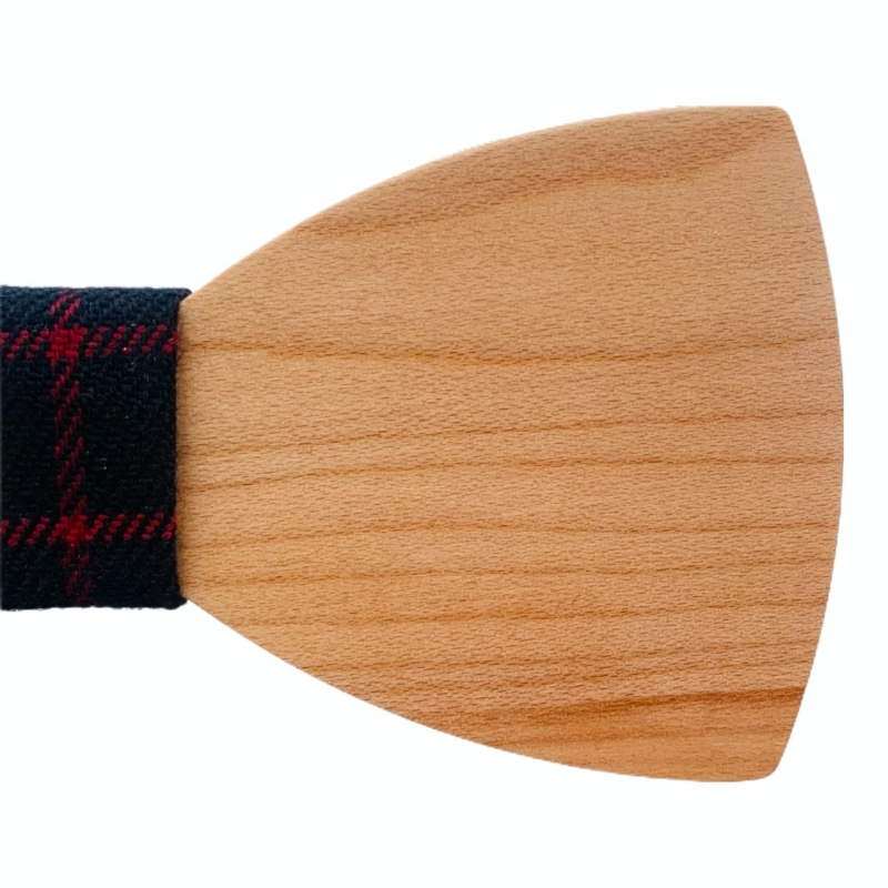 Dřevěný pánský motýlek Classic I. Line