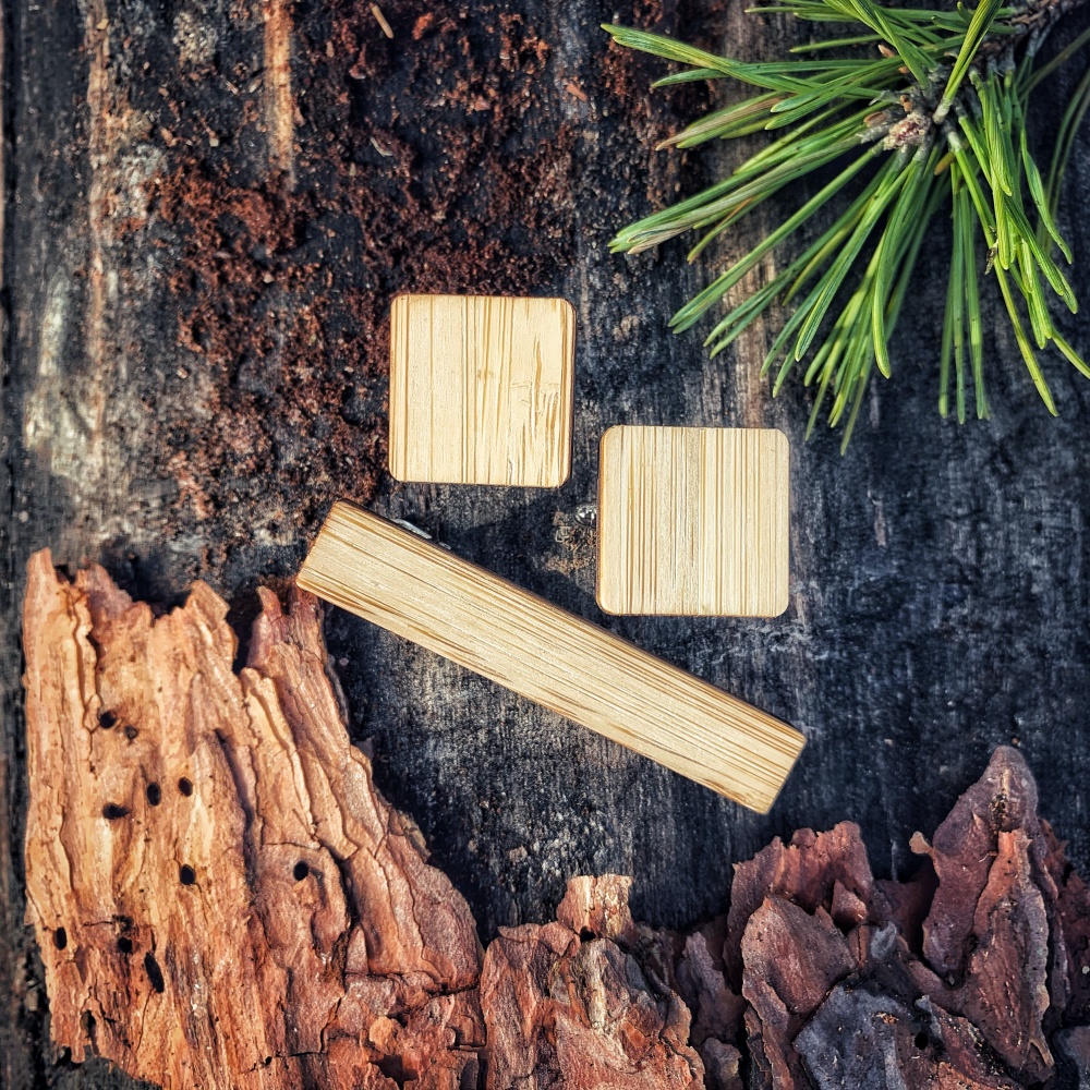 Dřevěný set - spona na kravatu a manžetové knoflíčky Čtverec 