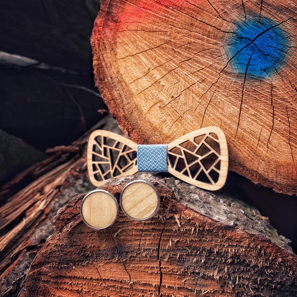 Dřevěný pánský motýlek Geometric Cik Cak + manžetové knoflíčky 