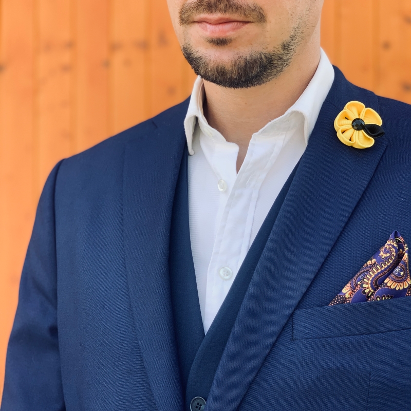 Žluto - černá brož Arrow Color