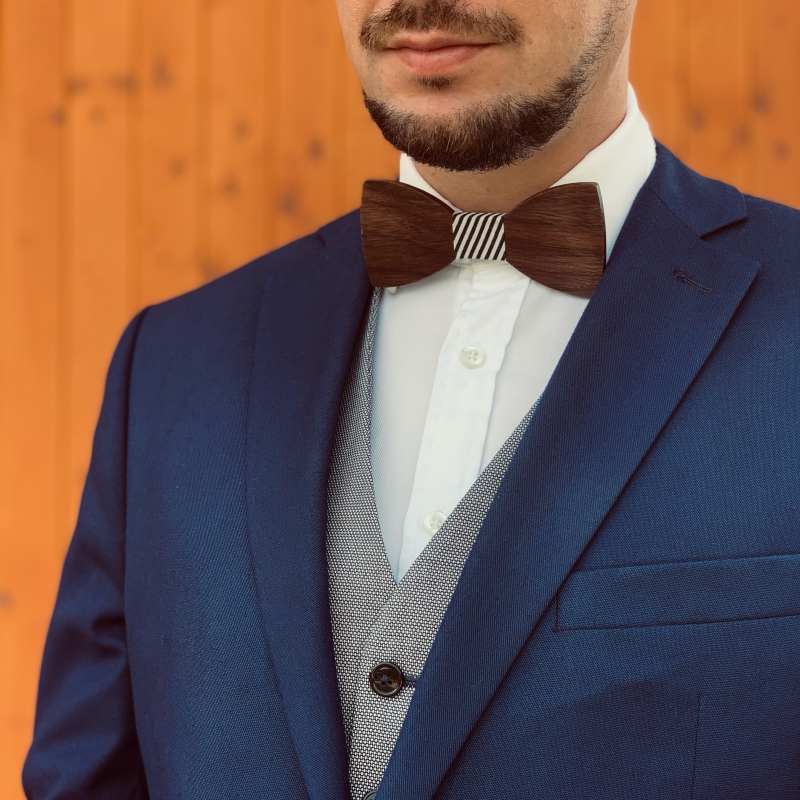 Dřevěný pánský motýlek Classic WHT-BLK