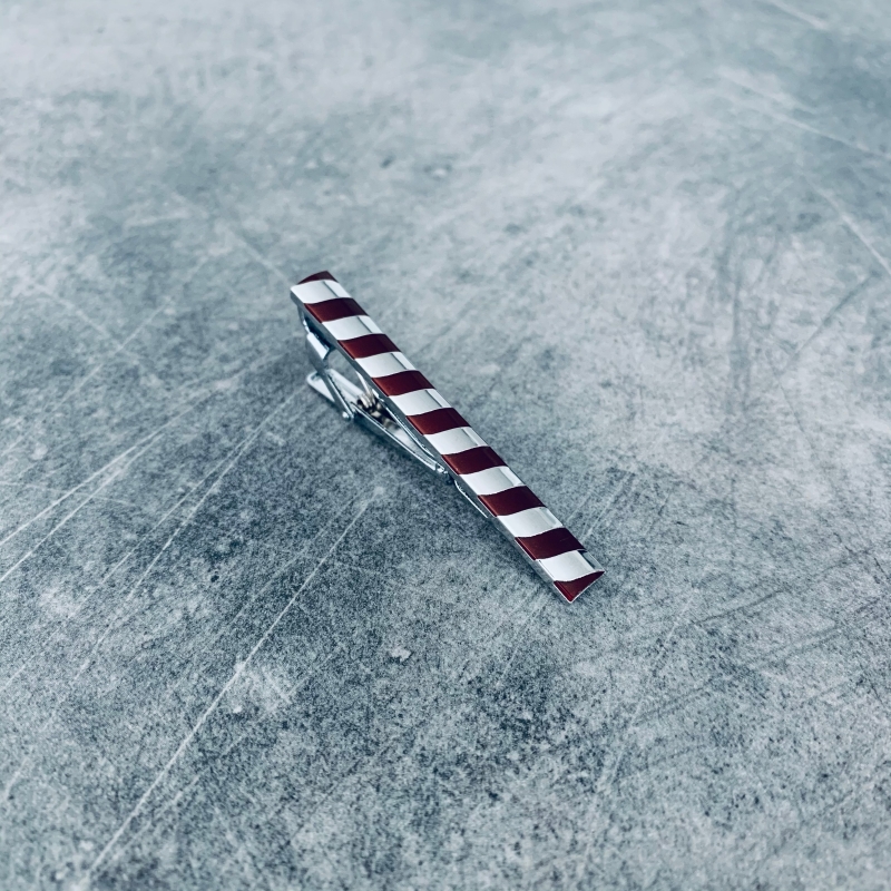 Hnědo - stříbrný set - spona na kravatu a manžetové knoflíčky Wave 