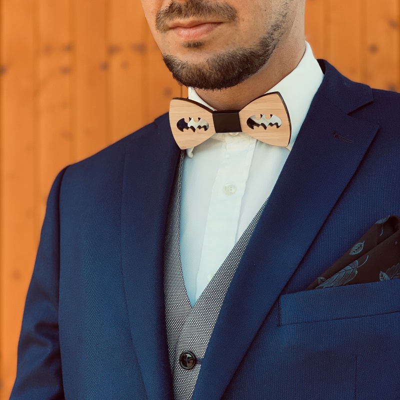 Dřevěný set - motýlek, manžetky + spona na kravatu Batman 