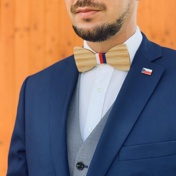 Dřevěný pánský motýlek Classic Česko
