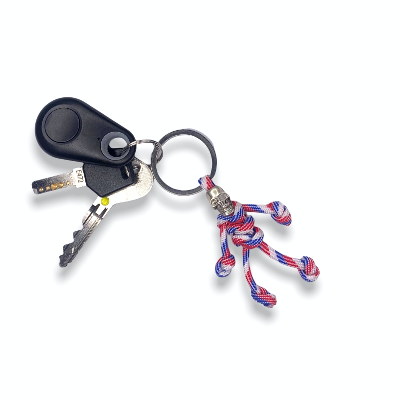 Červeno - bílo - modrá klíčenka Kostlivec 