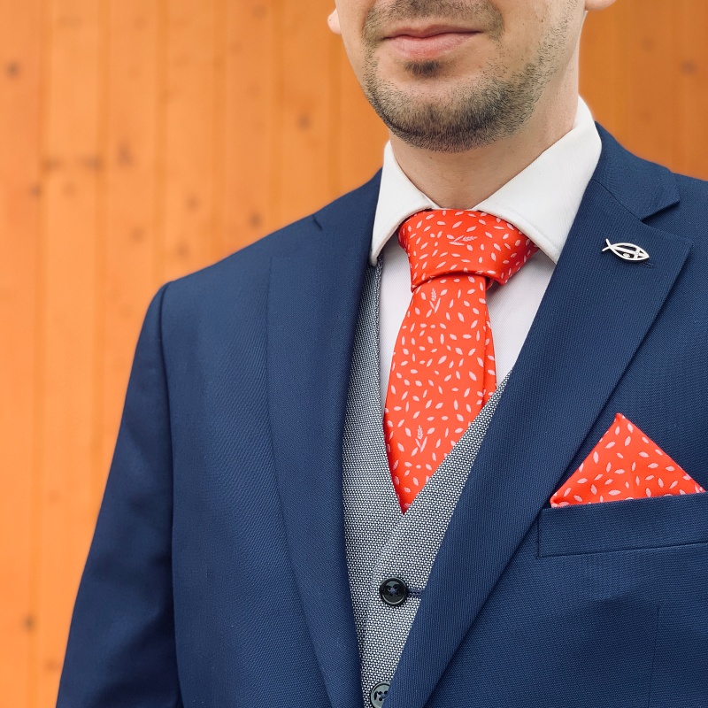 Červený set kravata, kapesník a manžetové knoflíčky Žito