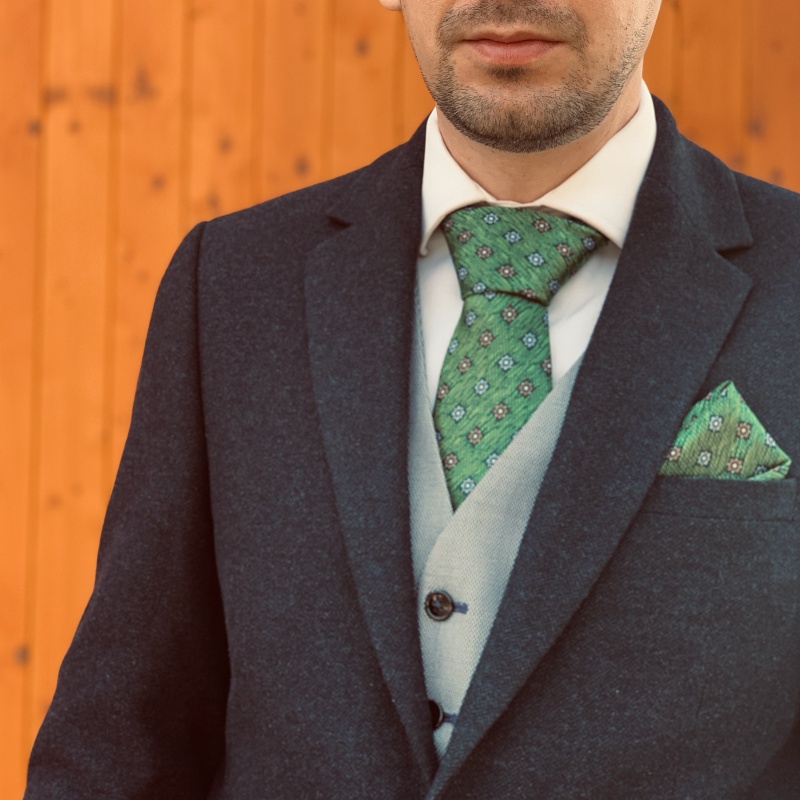 Zelený set kravata, kapesník a manžetové knoflíčky Emblems