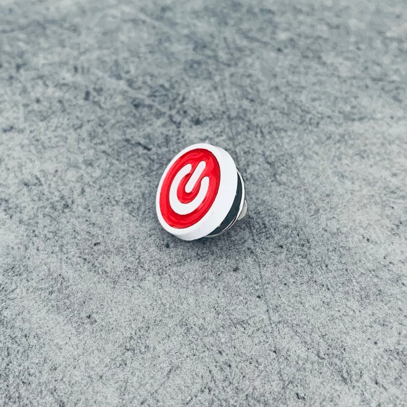 Brož Power Button červený 