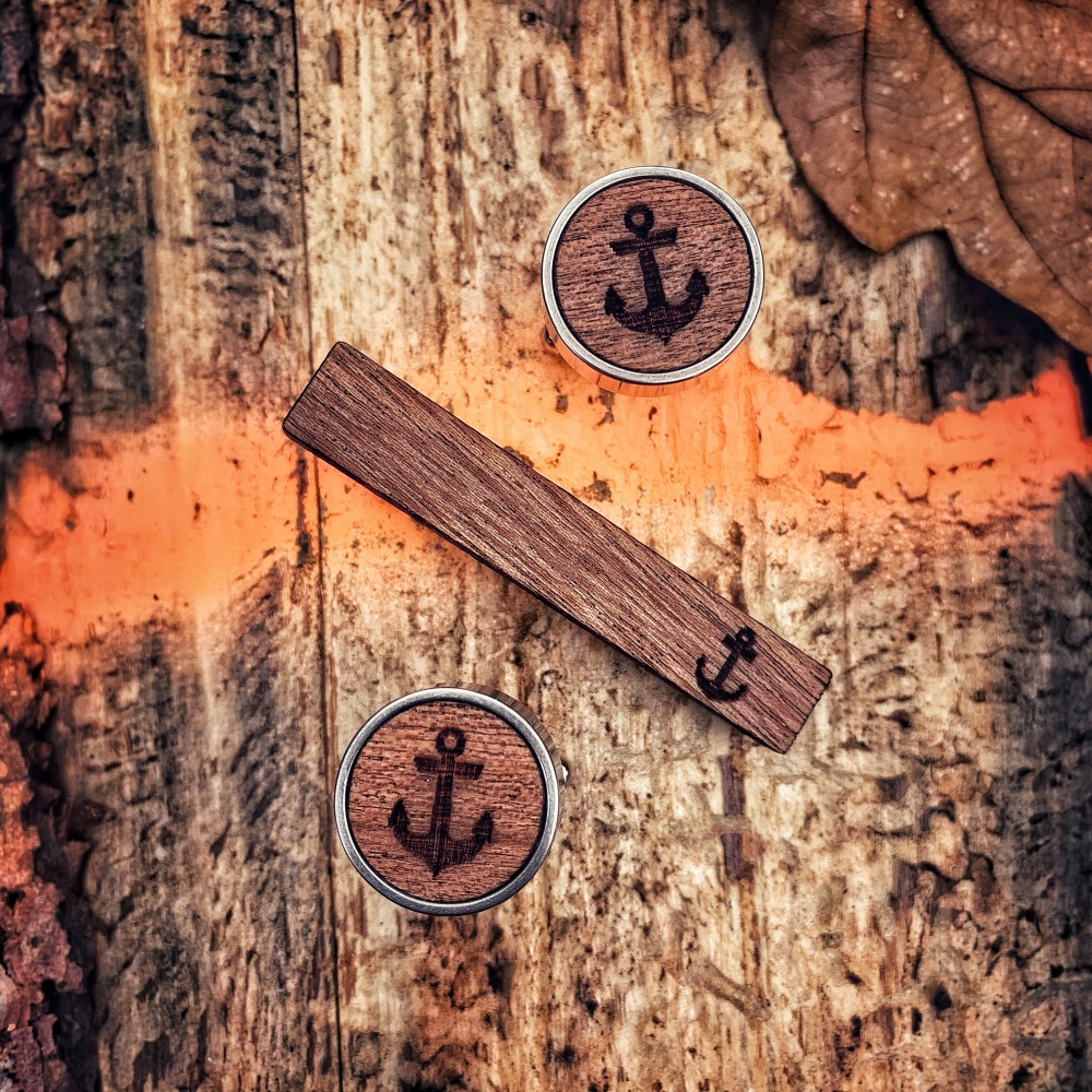 Dřevěný set - spona na kravatu a manžetové knoflíčky Wood Kotva 