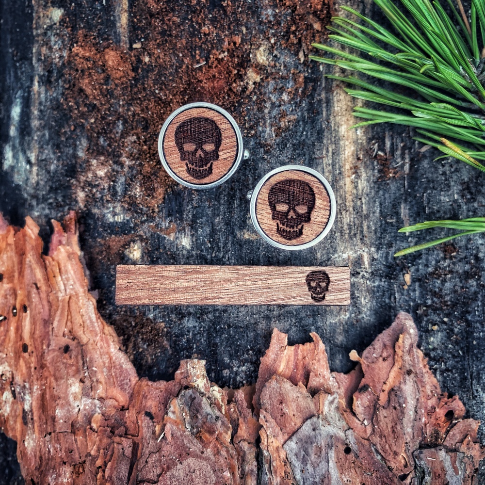 Dřevěný set - spona na kravatu a manžetové knoflíčky Wood Lebka 