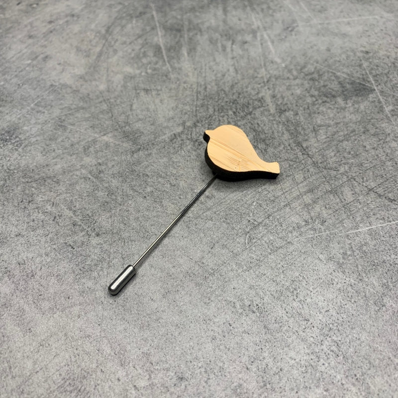 Dřevěná brož Pták II. 