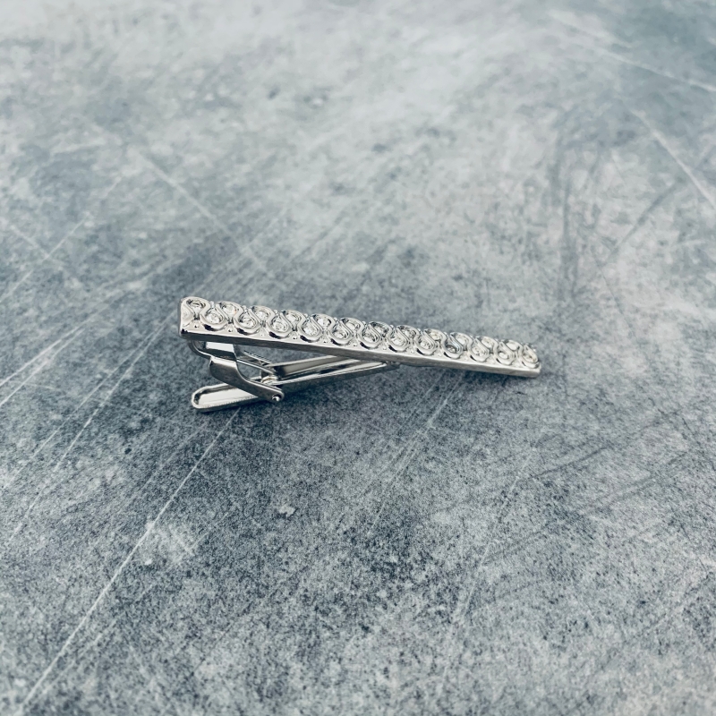 Stříbrná spona na kravatu Snake