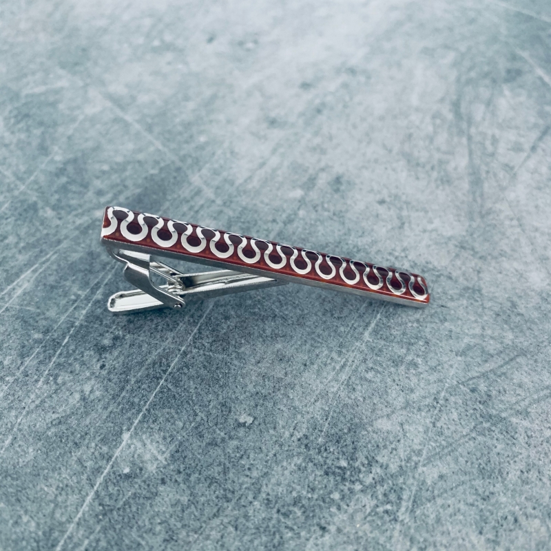 Stříbrno - hnědá spona na kravatu Snake