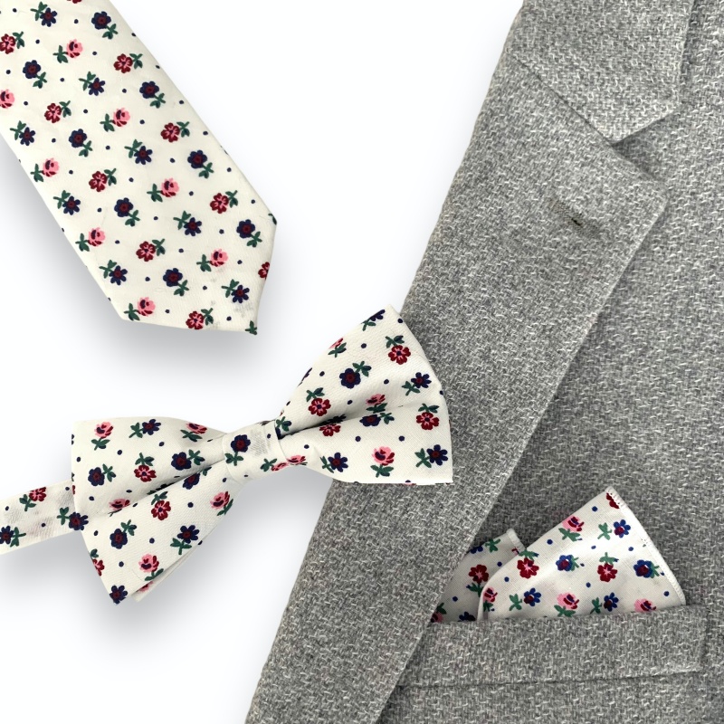 Bílý set kravata, motýlek a kapesník Flower 