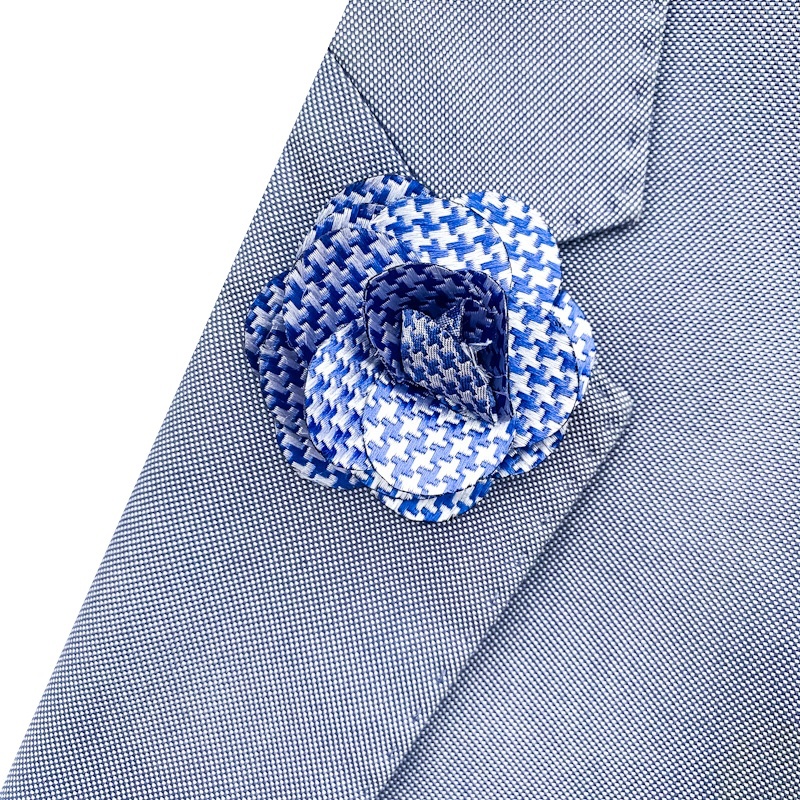 Světle modrý set Houndstooth - kravata, kapesník a manžetové knoflíčky + brož