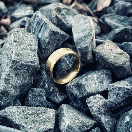 Zlatý prsten Runy vel. 10