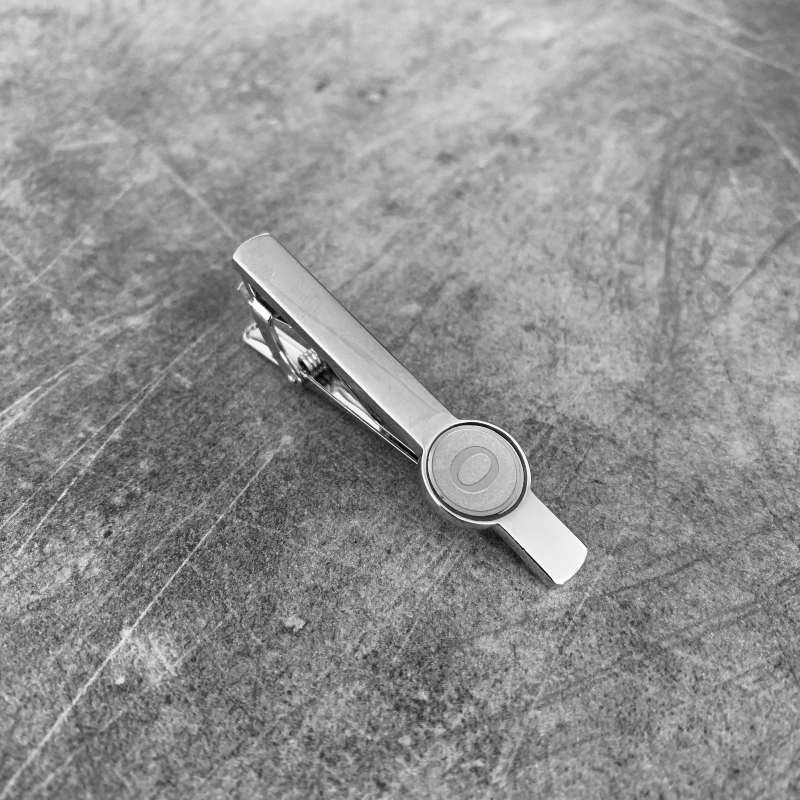 Stříbrný set - spona na kravatu a manžetové knoflíčky Iniciál O