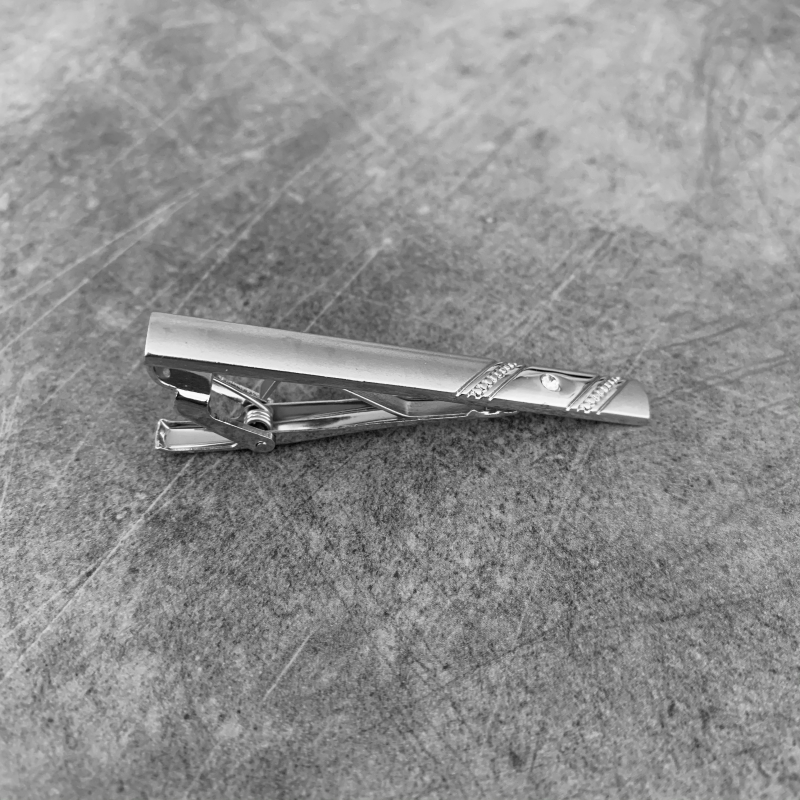 Stříbrná spona na kravatu Finger Crystal 