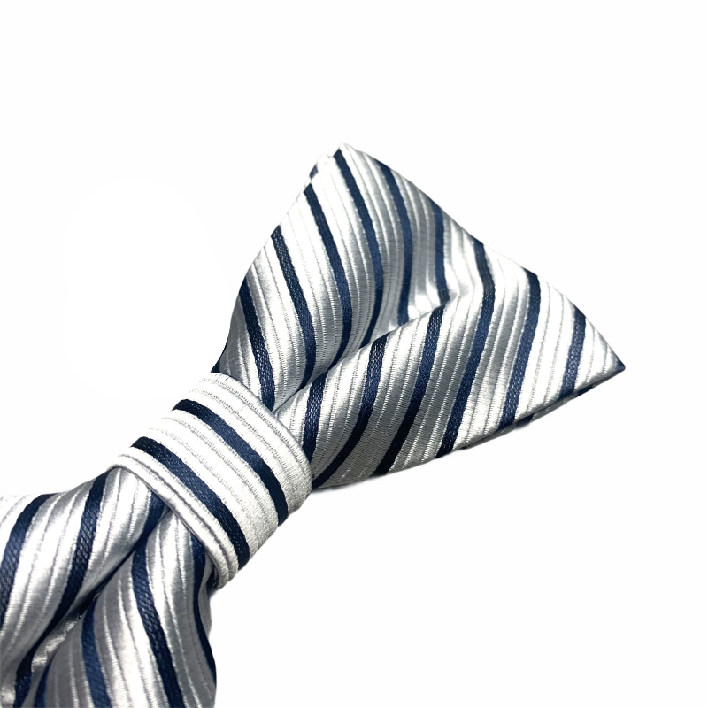 Stříbrno - modrý pánský motýlek Stripe