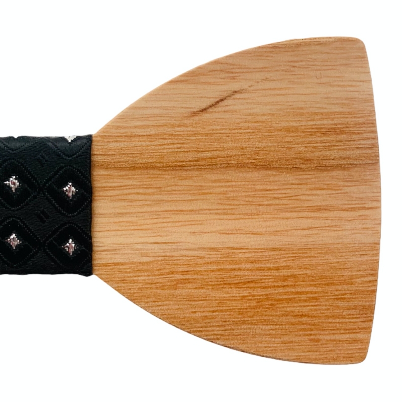 Dřevěný pánský motýlek Classic Hvězdy 