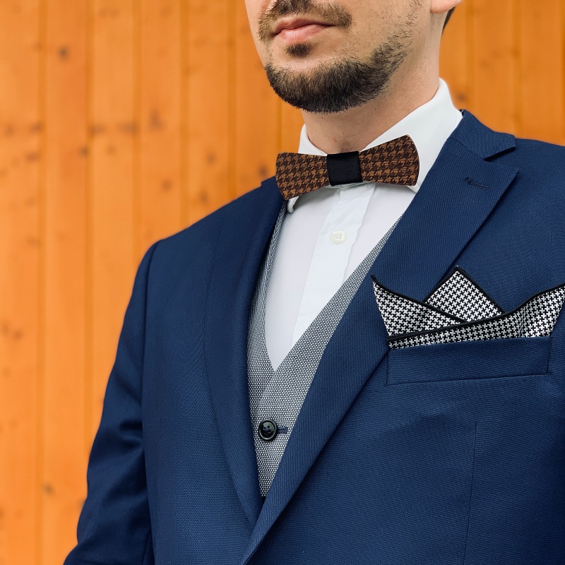 Dřevěný pánský motýlek Mahoosive Doutník Houndstooth - black semiš 