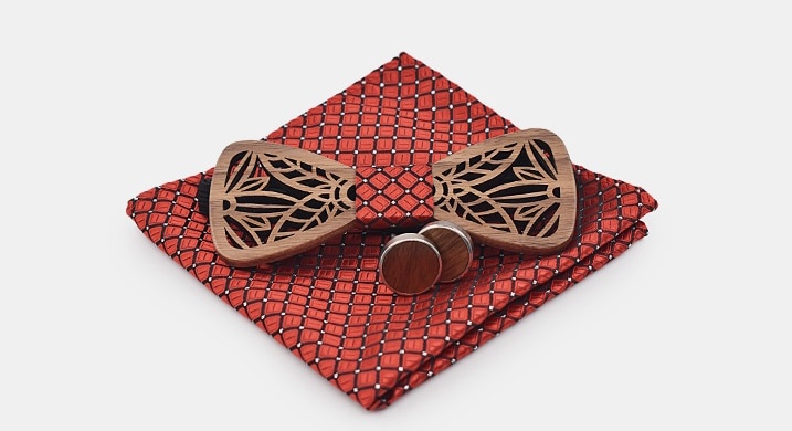 Dřevěný červený set motýlek Geometric Flower + manžetové knoflíčky + kapesník