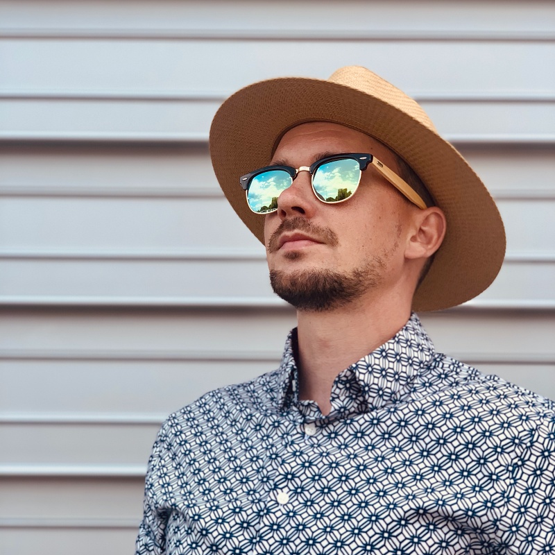 Černo - zlaté zrcadlové sluneční brýle Way Bambus