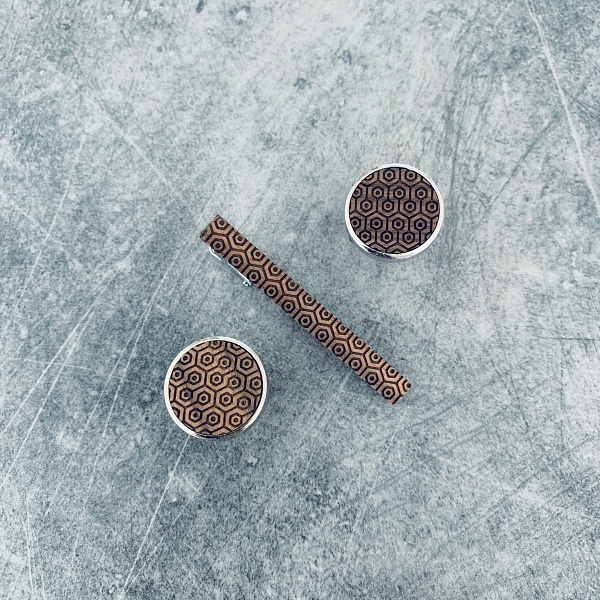 Dřevěný set - manžetové knoflíčky + spona na kravatu Geometric 