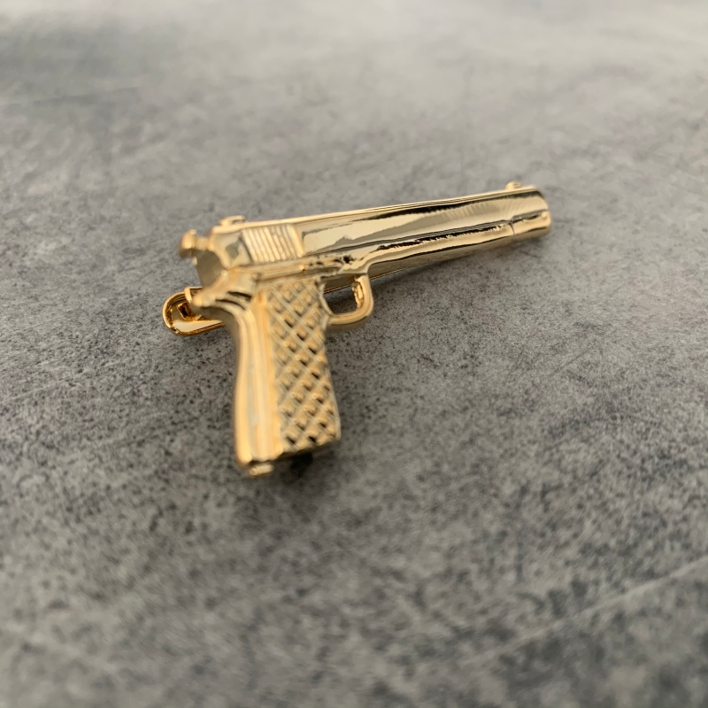 Zlatá spona na kravatu Pistole 9MM