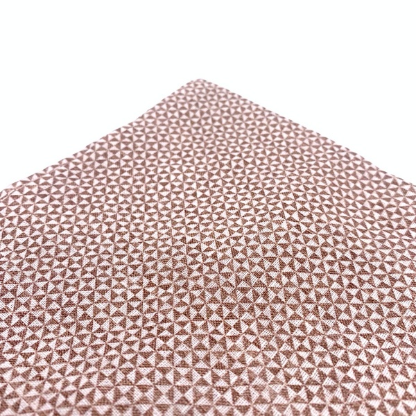 Hnědo - bílý kapesník do saka Blažek Triangle