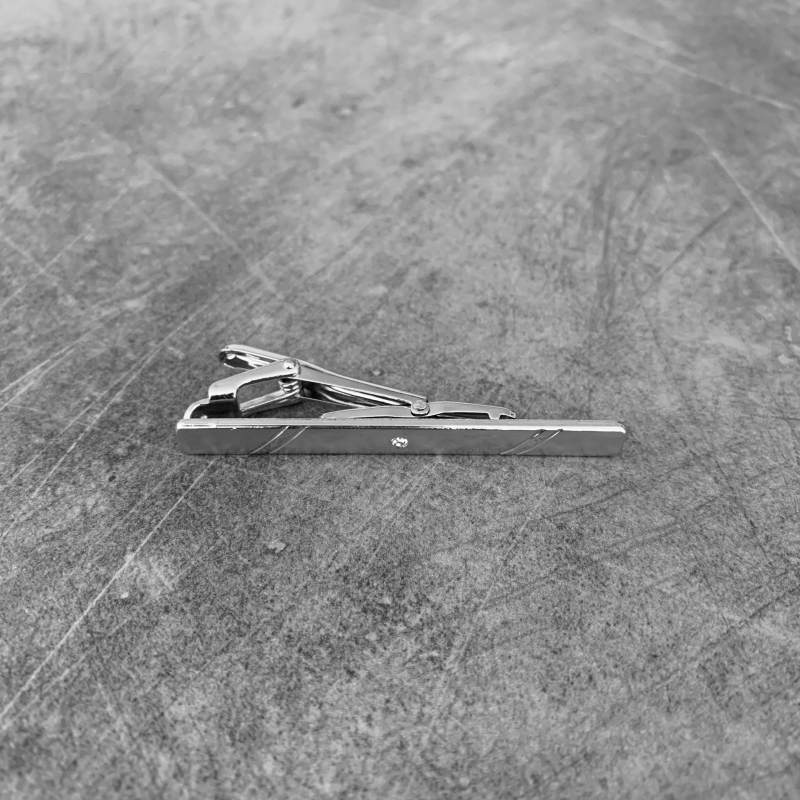 Stříbrná spona na kravatu Mid Crystal 