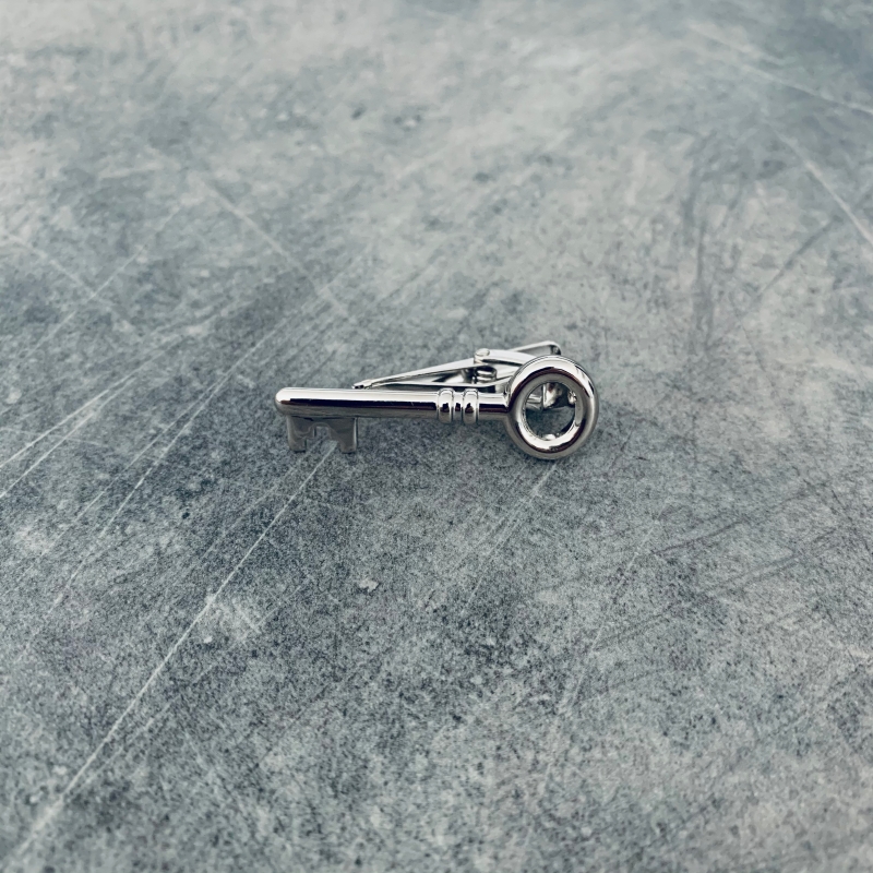 Spona na kravatu Klíč 
