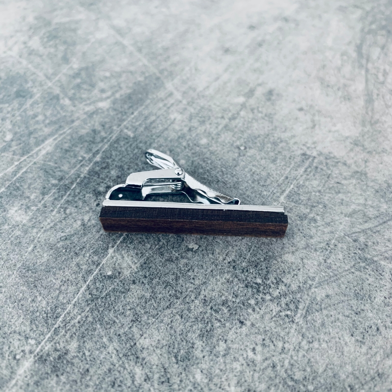 Dřevěná spona na kravatu Ořech mini 