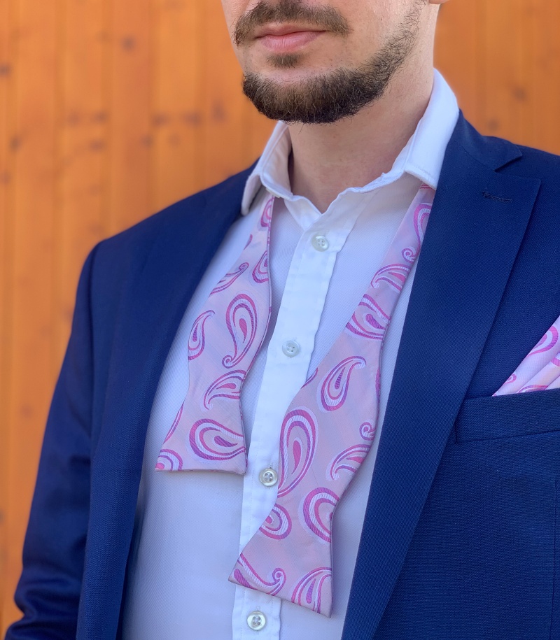 Růžový set - vázací motýlek + kapesník Tears