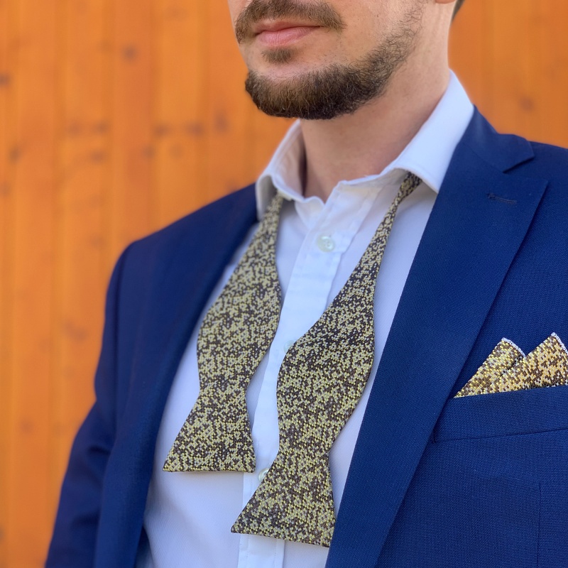 Zlatý set - vázací motýlek + kapesník Digital 