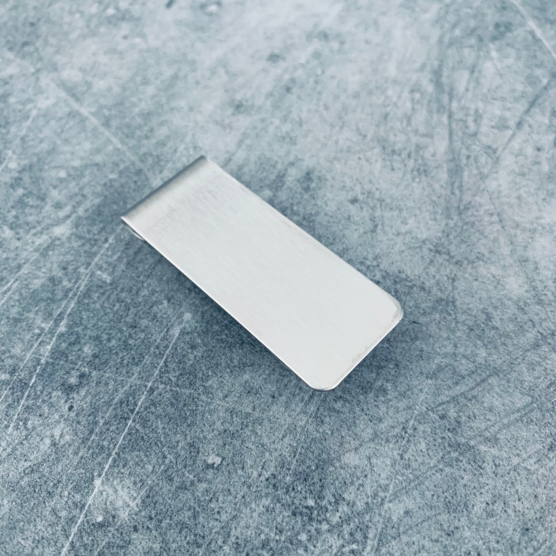 Stříbrná spona na peníze Zobák 