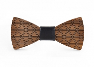 Dřevěný pánský motýlek Triangle Leather 