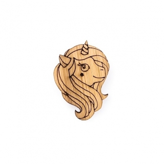 Dřevěná brož Unicorn 